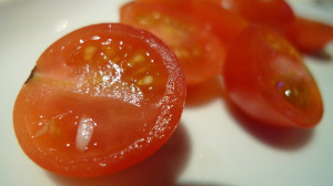 Как мариновать огурцы и как мариновать помидоры